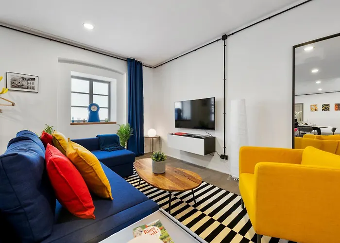 4ty3 - Townhouse Loft Is Calling *
