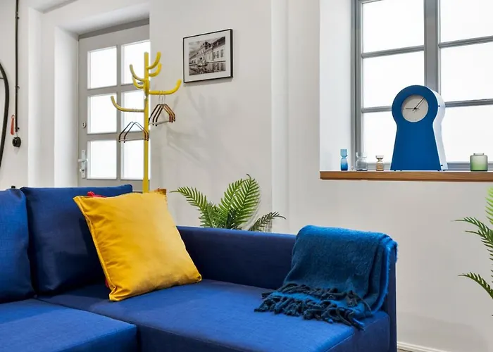 4ty3 - Townhouse Loft Is Calling